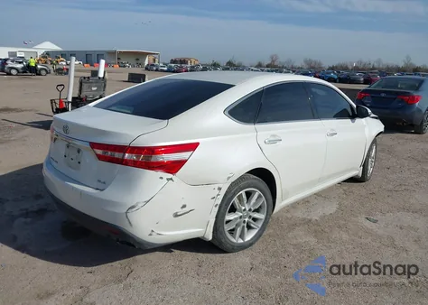 2014 Toyota Avalon Xle z USA, uszkodzony, nr VIN 4T1BK1EB4EU108605